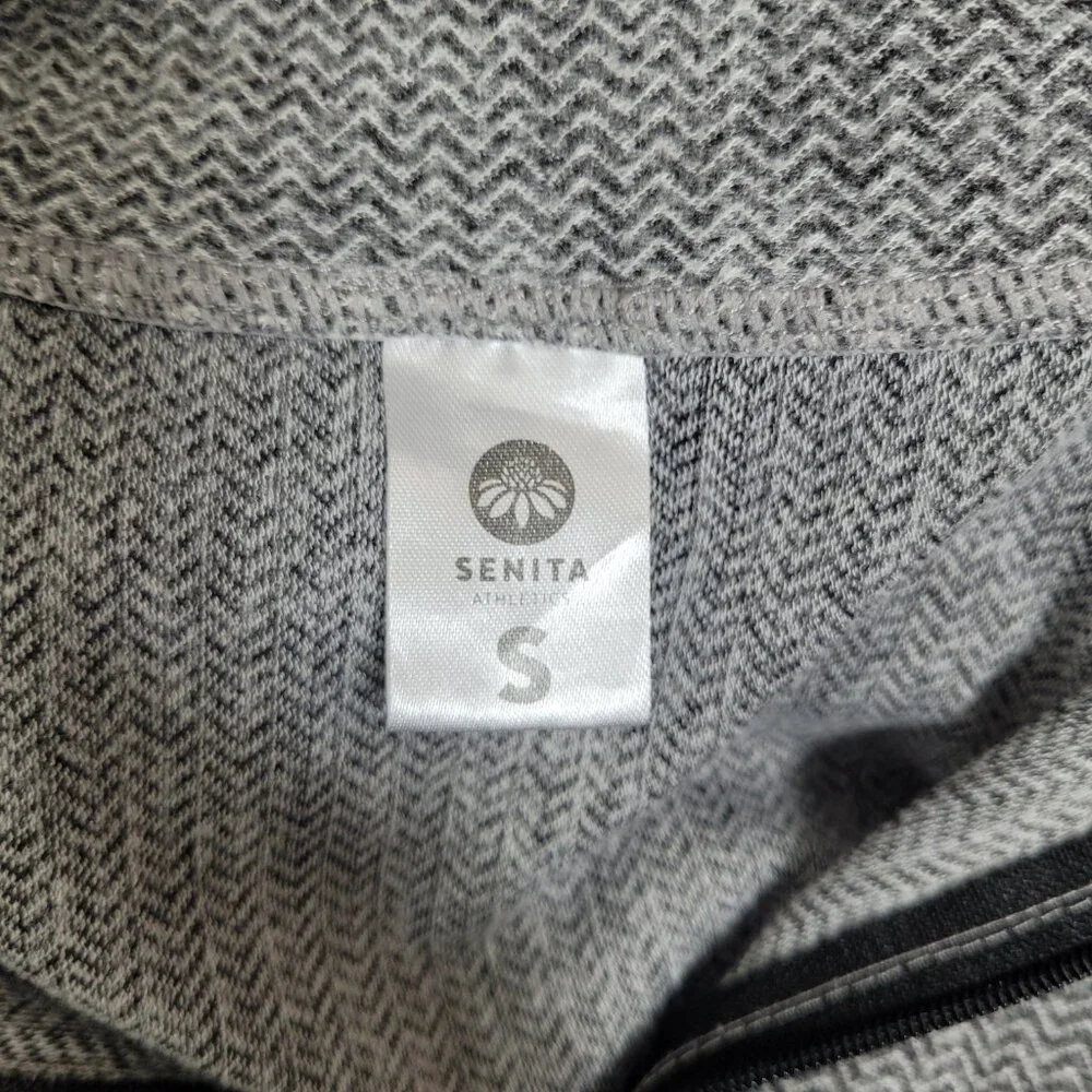 Senita Athletics Gray Quarter Zip Pullover Women’s Size Small Running Top - Picture 9 of 10